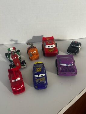 Lot of 7 DISNEY Pixars CARS Cars
